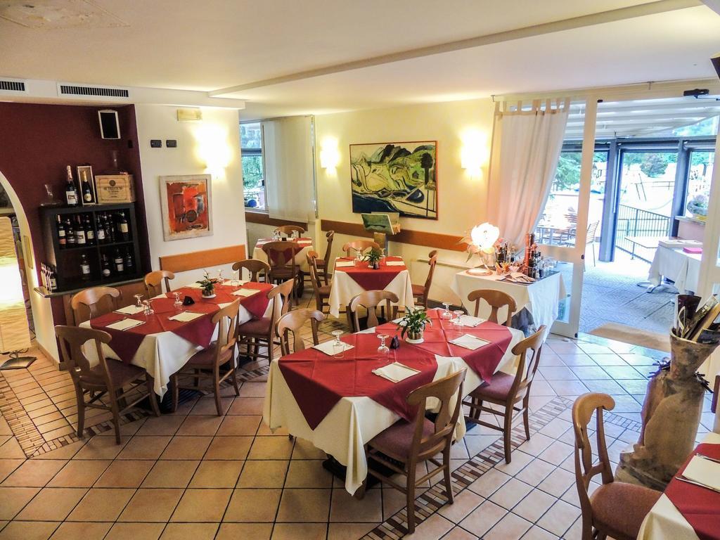 Albergo Lario Gera Lario Eksteriør bilde
