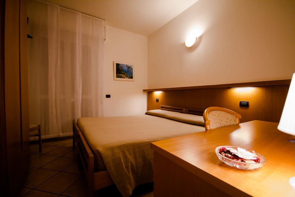 Albergo Lario Gera Lario Rom bilde